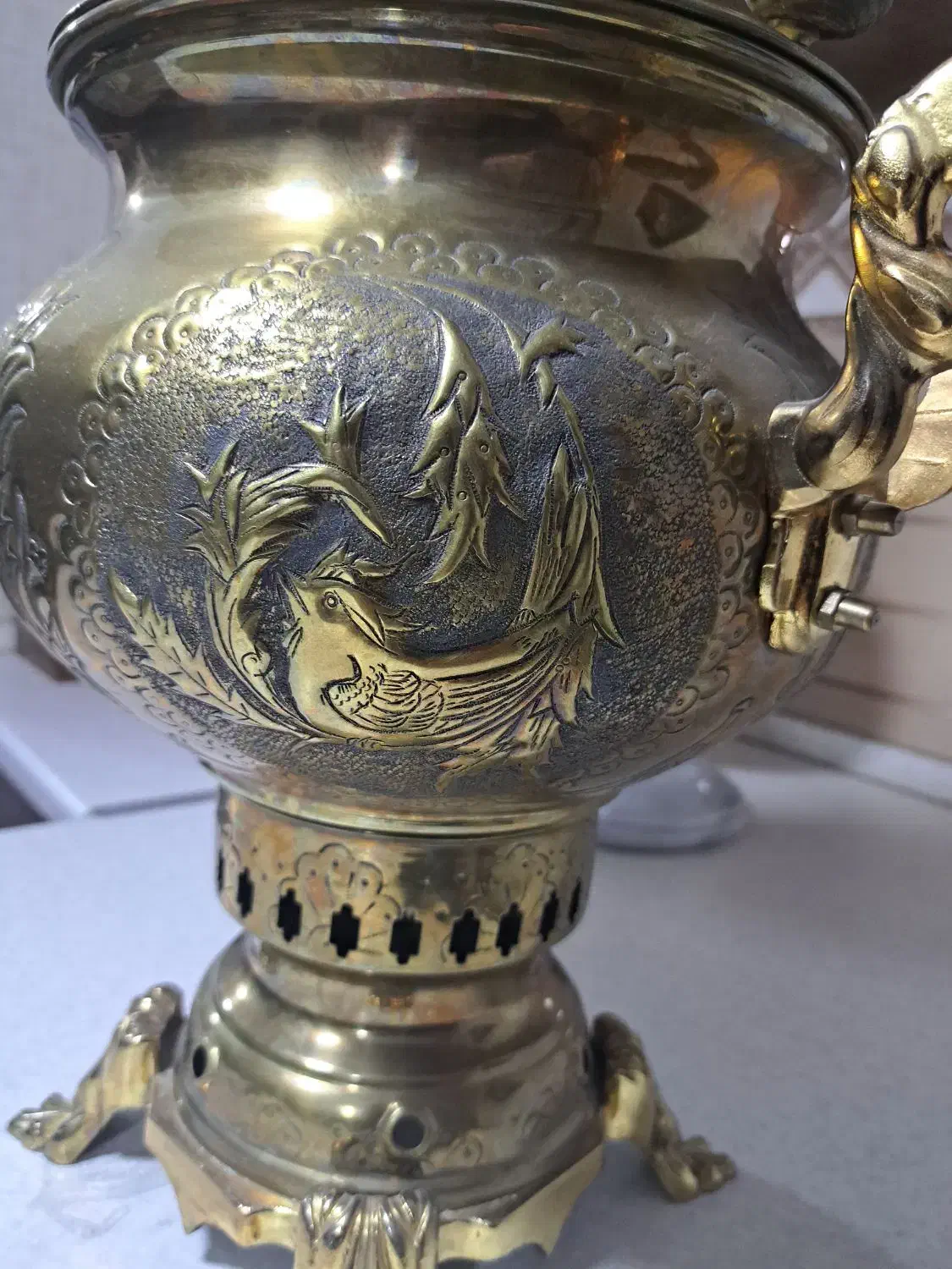 سماور برنزی برنجی قلم کاری شده ذغالی|کلکسیون اشیاء عتیقه|ری, شهادت|دیوار