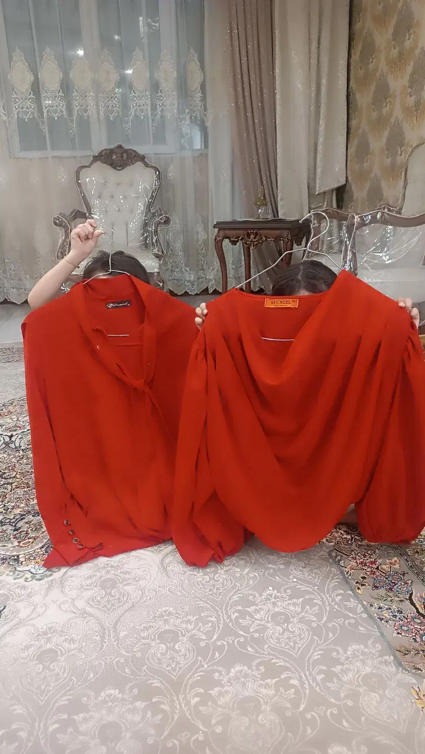 دو عدد پیراهن در حد نو|لباس|محمدشهر, همایون ویلا|دیوار