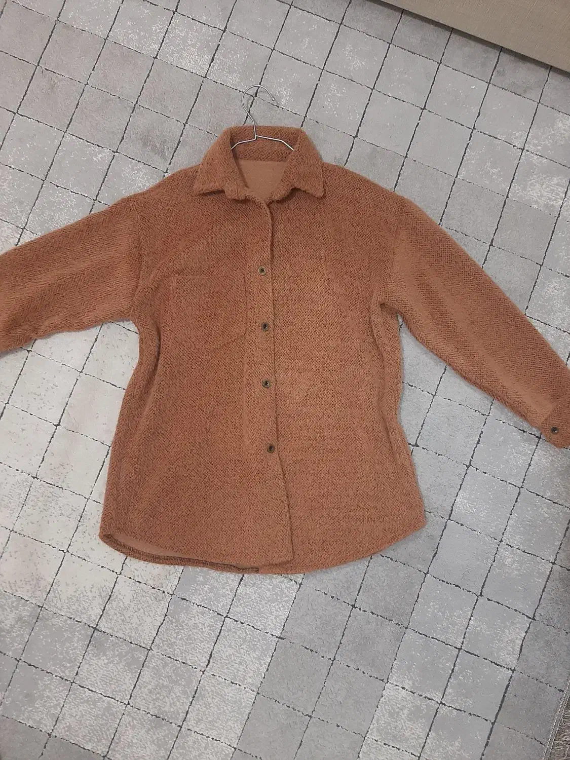 لباس پاییزه|لباس|فردیس, فردیس|دیوار