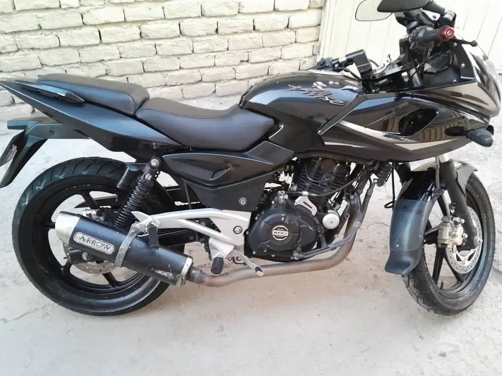 پالس ۲۲۰ ۹۵|موتورسیکلت|تهران, خزانه|دیوار