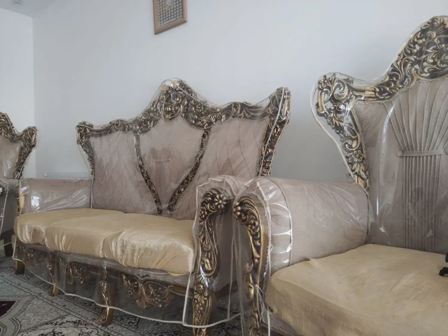 مبل سلطنتی در حد نو|مبلمان خانگی و میز عسلی|مبارکه, |دیوار