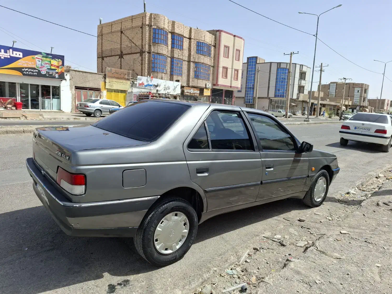 پژو ۴۰۵|خودرو سواری و وانت|زابل, |دیوار