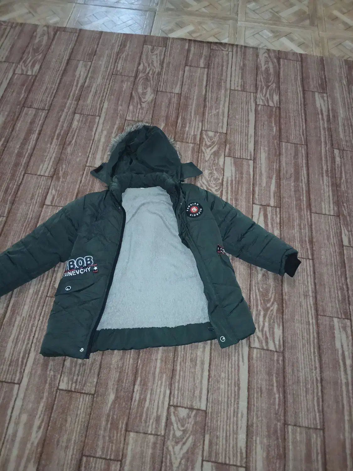 کاپشن پسرانه|کفش و لباس بچه|فیروزآباد (فارس), |دیوار