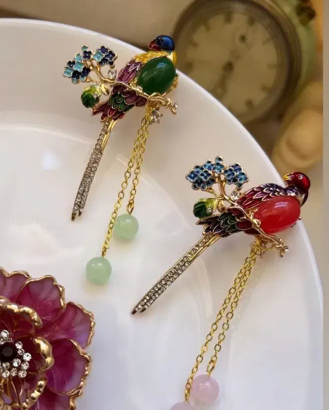 این دو کار نیازی به تعریف کردن نداره پرنده ی شانس|بدلیجات|اصفهان, مسجد مصلی|دیوار