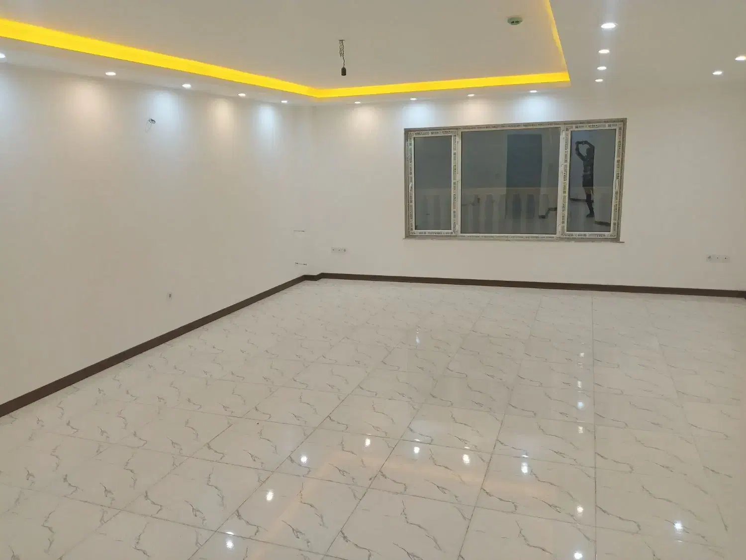 فروش۱۰۷متری۲خوابه شیک نوسازانتهاآفتاب ۱۶دهمتری اول|فروش آپارتمان|آمل, |دیوار