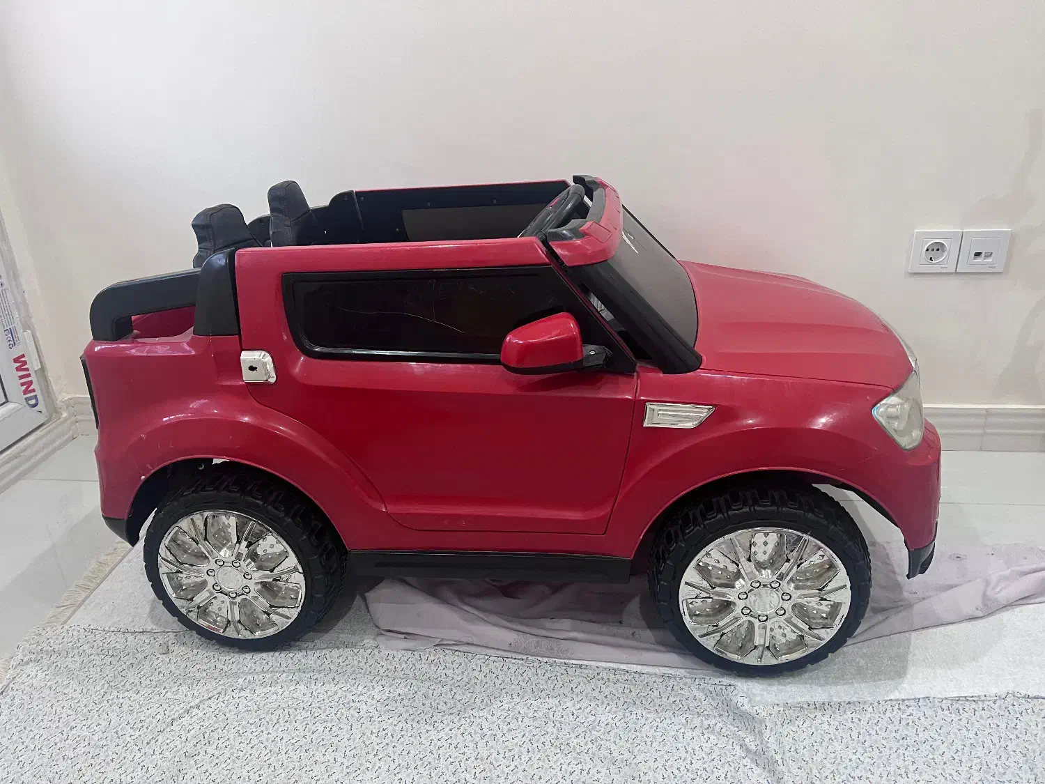 ماشین شارژی bmw|اسباببازی|تهران, شهرک رضویه|دیوار