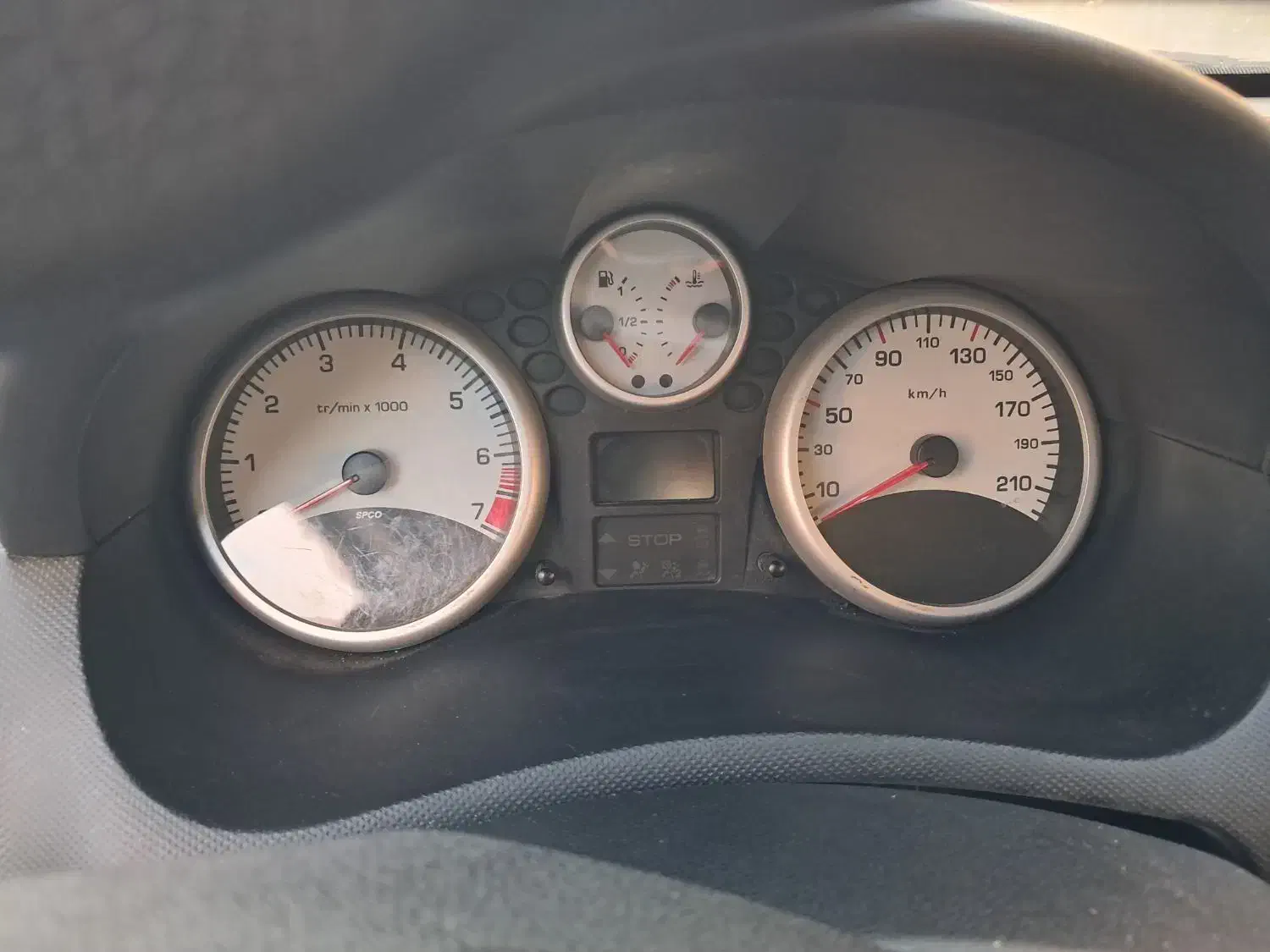 پژو۲۰۷ دنده سقف فلز tu5مدل403|خودرو سواری و وانت|کرمان, |دیوار