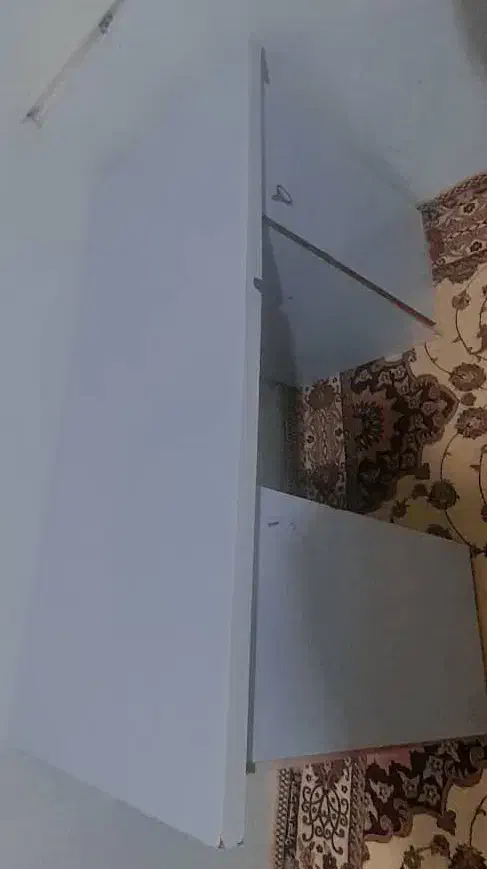 میز تحریر یا کامپیوتر|میز تحریر و کامپیوتر|بناب, |دیوار