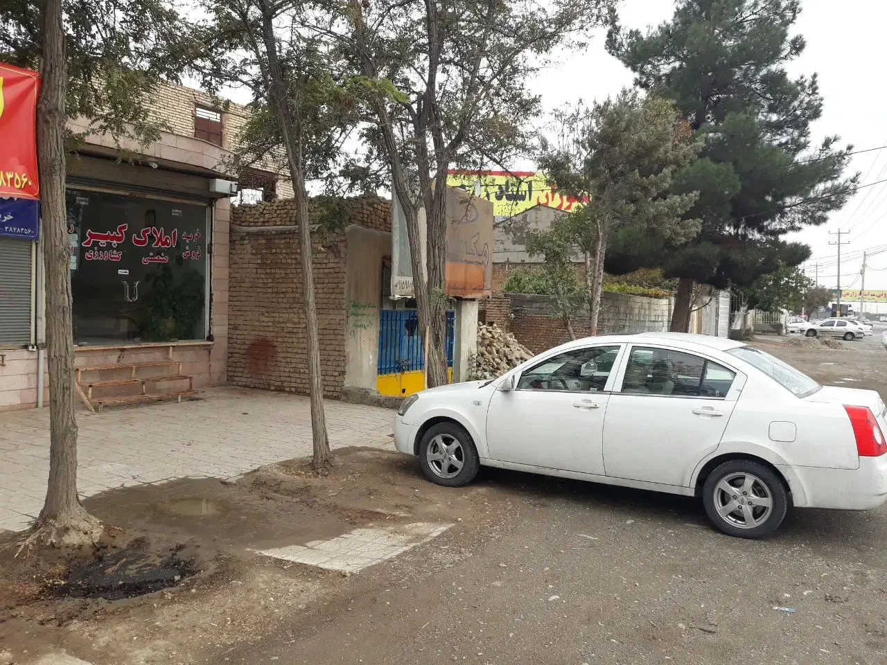 مغازه.غرفه|فروش مغازه و غرفه|گلبهار, بیزکی|دیوار