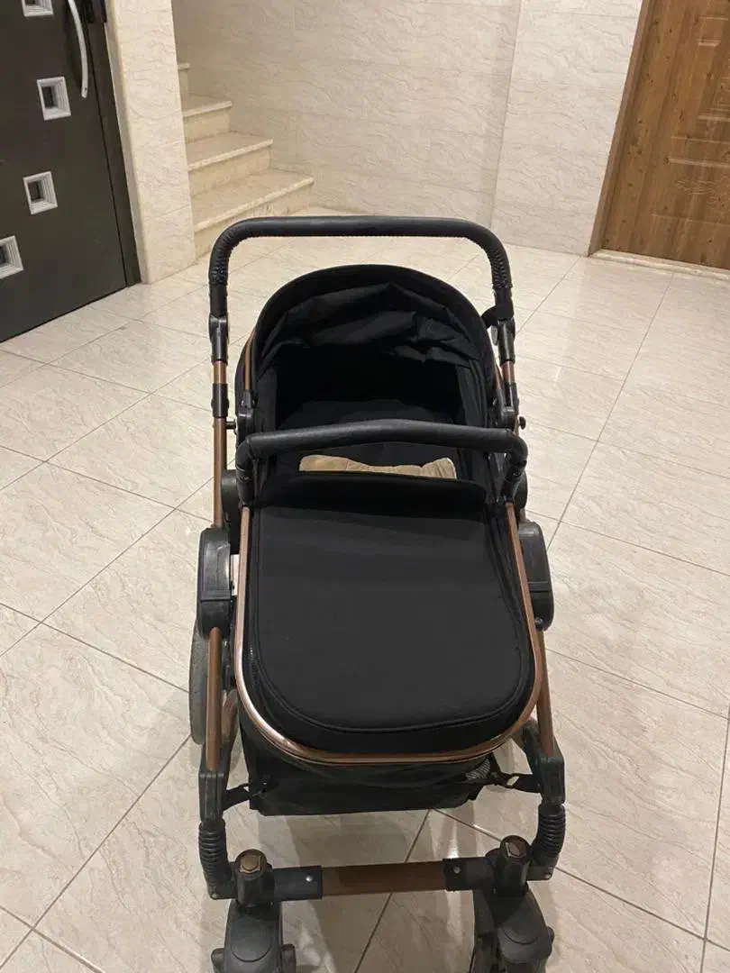 کالسکه بچه|کالسکه و لوازم جانبی|کیش, |دیوار