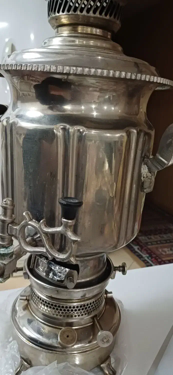 سماور عالی نسب نفتی محکم وسنگین|سماور، چایساز، قهوهساز|مشهد, آزادشهر|دیوار