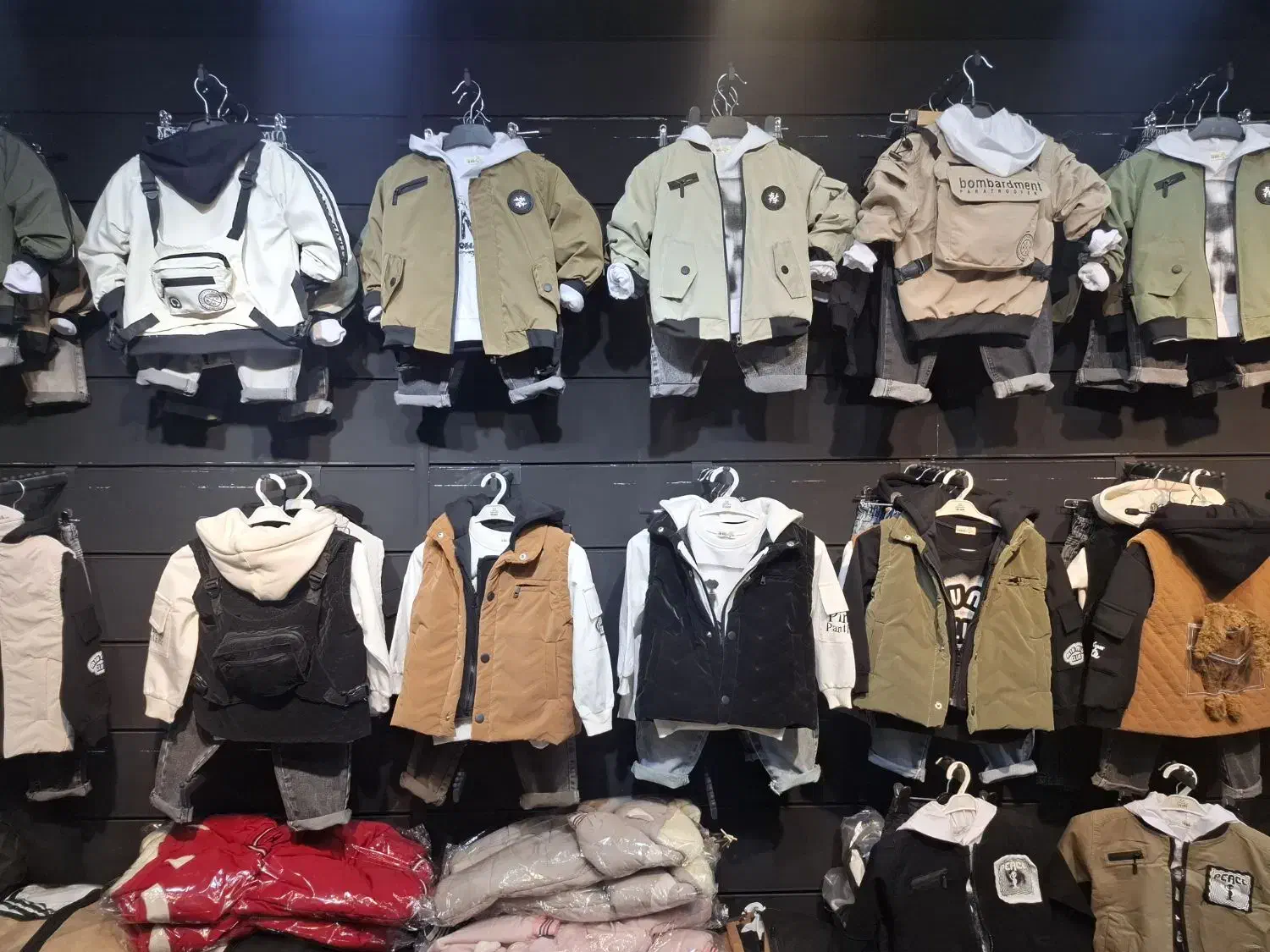 پوشاک بابانوئل یزد|لباس|حمیدیا, |دیوار