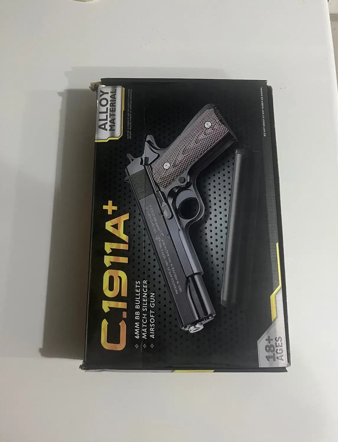 تفنگ کلت بادی|اسباب‌بازی بچه|آمل, |دیوار