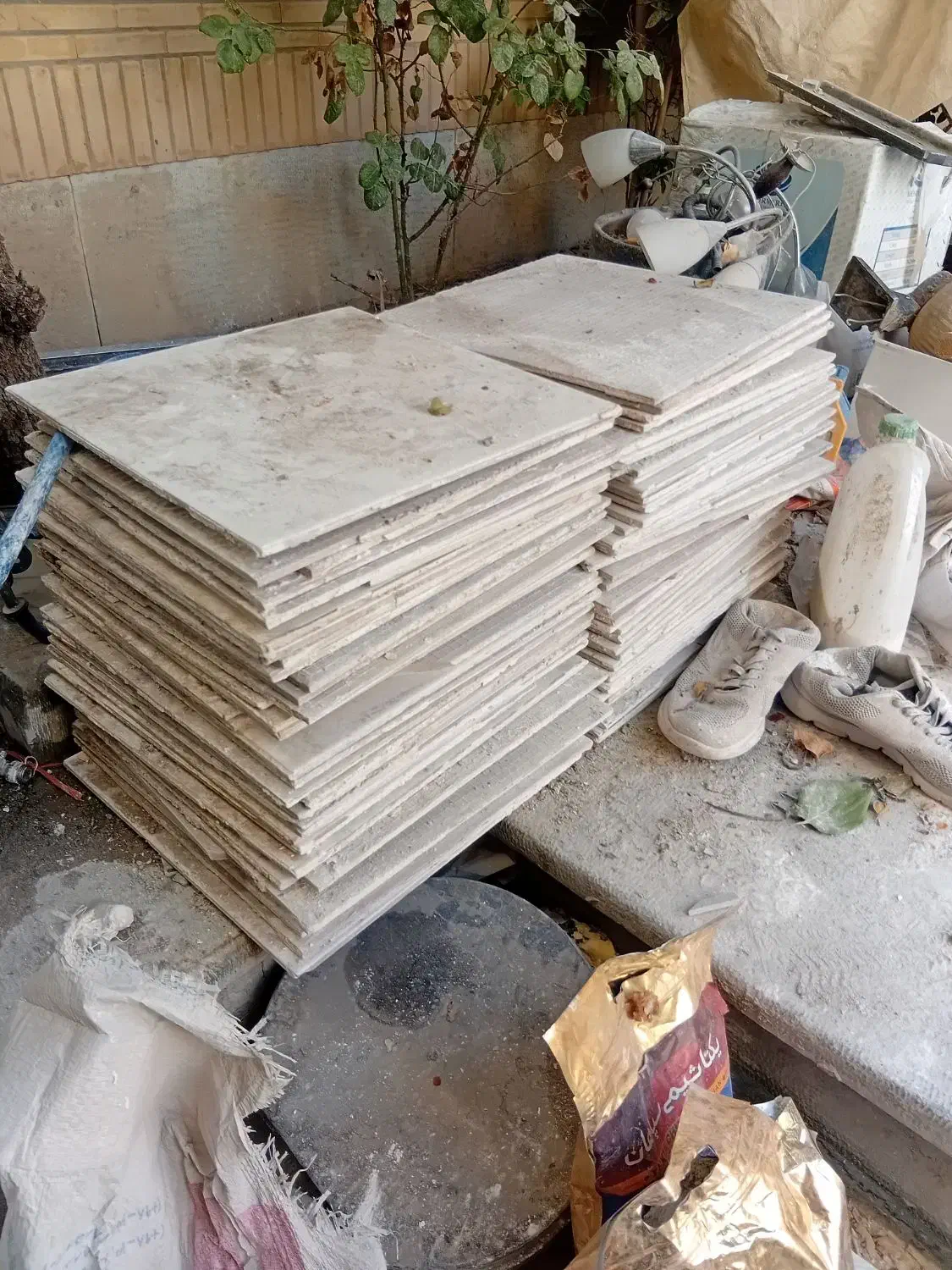 ۶۰ عدد سرامیک ۴۰ در ۴۰|مصالح و تجهیزات ساختمان|اصفهان, فرهنگیان|دیوار