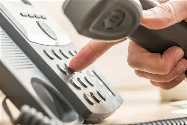 نیازمند تعدادی کارشناس فروش تلفنی و حضوری|استخدام بازاریابی و فروش|شیراز, قدوسی شرقی|دیوار