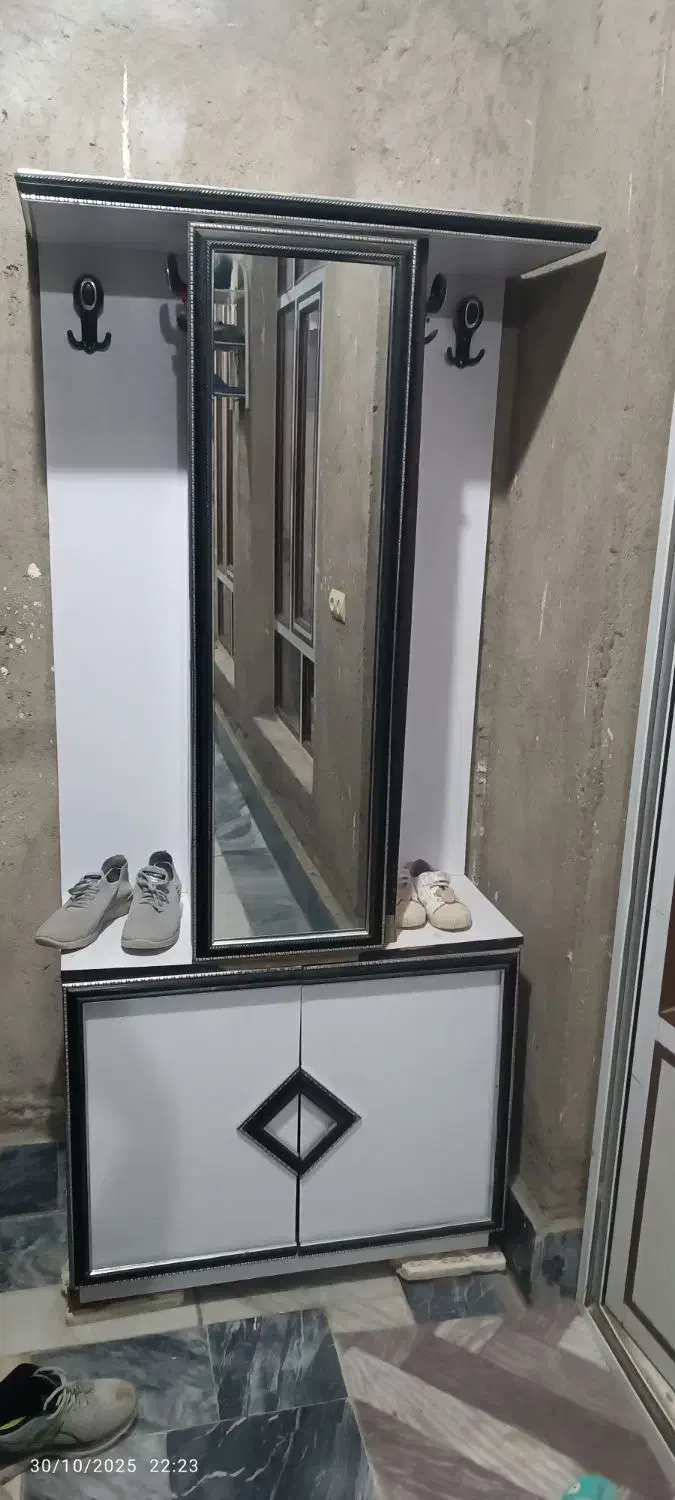 جا کفشی ایستاده اینه دار|جاکفشی، کمد، دراور|ملکان, |دیوار