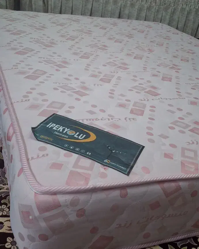 تشک خوشخواب|تشک تختخواب|خوی, |دیوار