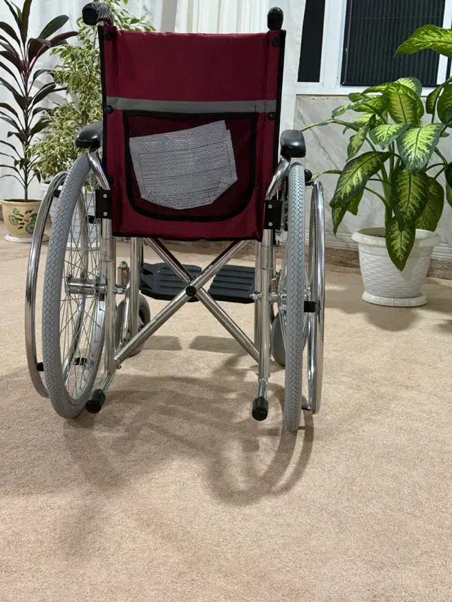 فروش یک عدد ویلچر در حد نو یکبار استفاده شده|آرایشی، بهداشتی، درمانی|بانه, |دیوار