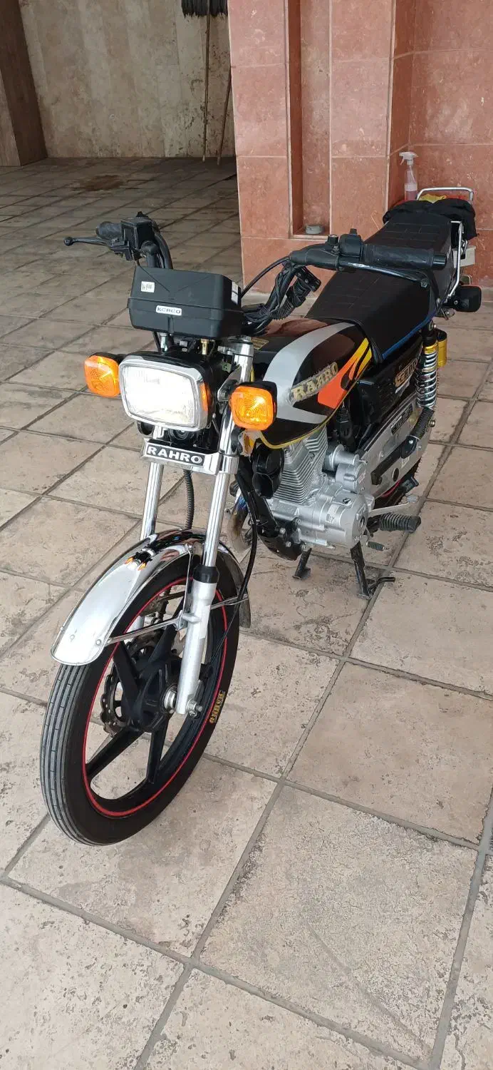 موتور هندا 200 رهرو|موتورسیکلت|اصفهان, برازنده|دیوار