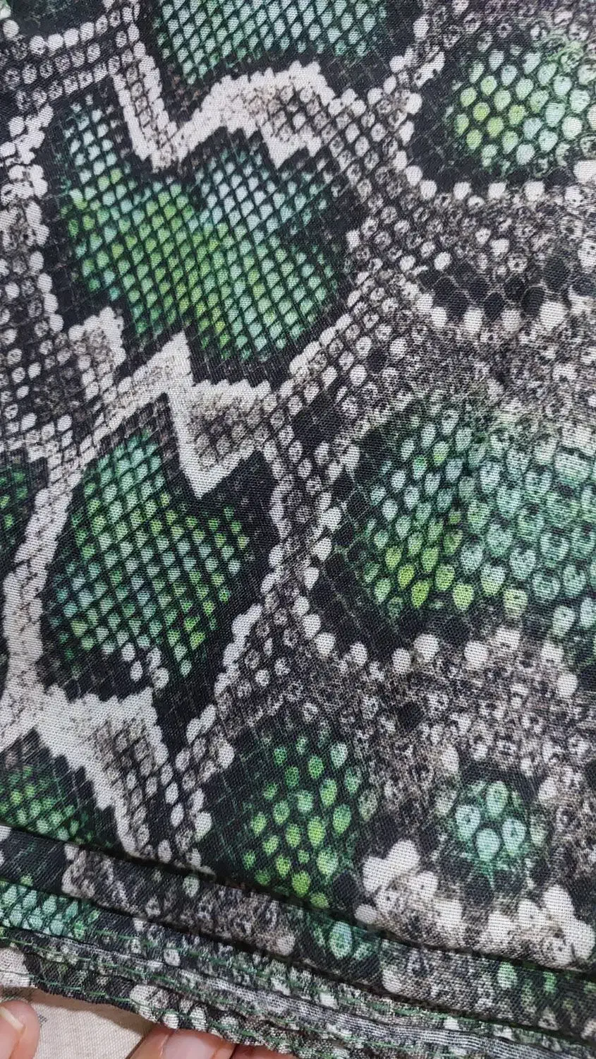 شال پوست ماری نخی سبز منگوله دار،بدون پرز دهی|لباس|کرمان, |دیوار