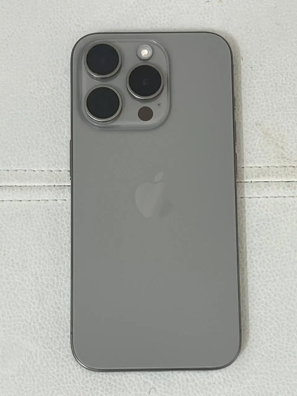 ایفون۱۵ پرو|موبایل|مشهد, مقدم|دیوار