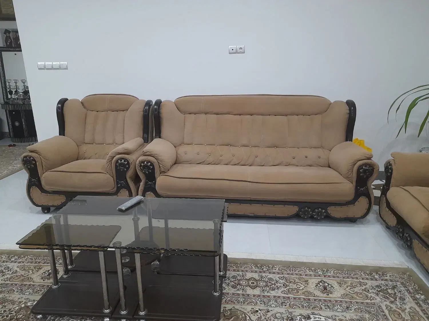 مبل ۷ نفره|مبلمان خانگی و میز عسلی|جهرم, |دیوار