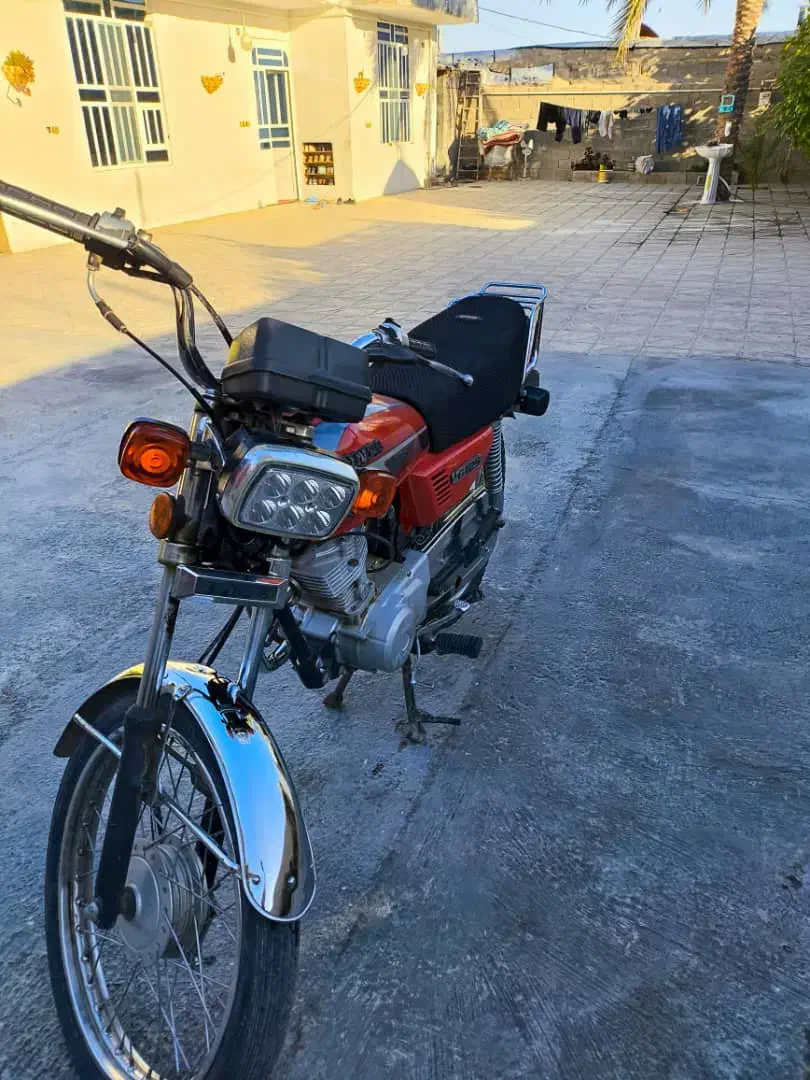 موتورسیکلت ۱۲۵|موتورسیکلت|فیروزآباد (فارس), |دیوار