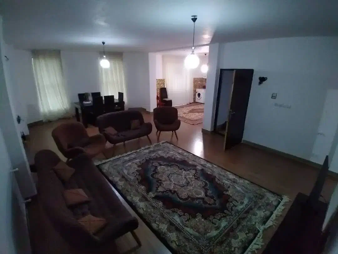 اجاره و رهن ۱۲۰ متری|اجارهٔ آپارتمان|لنگرود, |دیوار