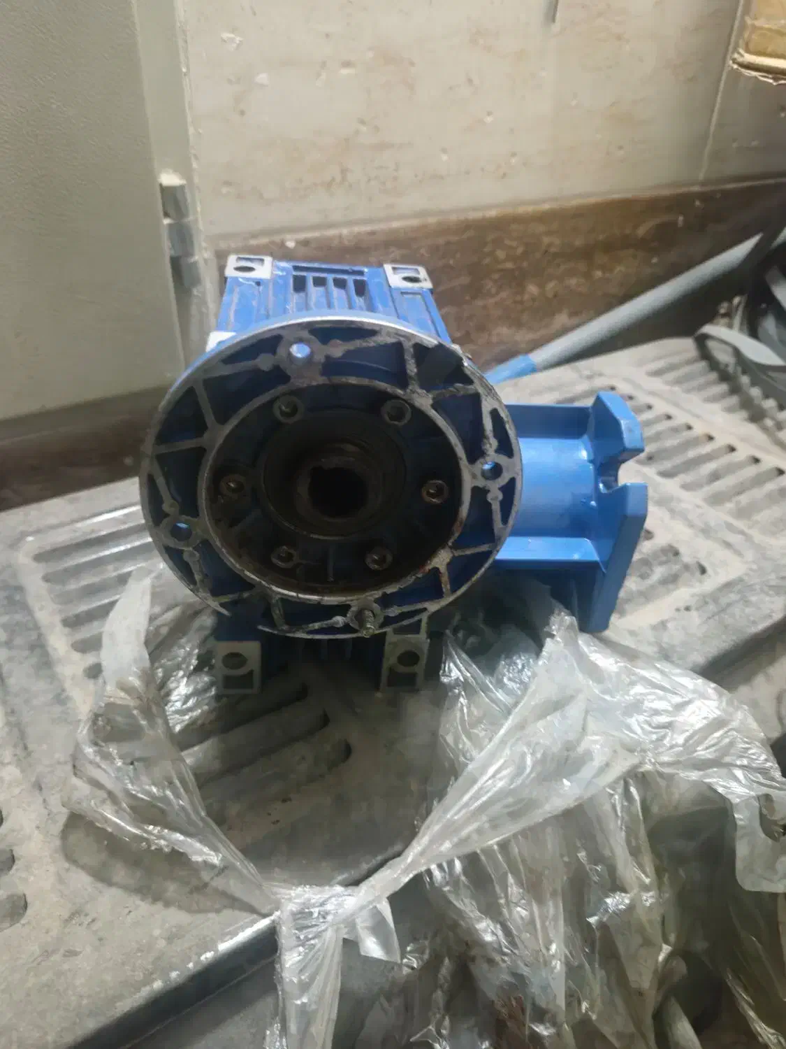 گیربکس  مکعبی|ماشین‌آلات صنعتی|شهریار, شهرک وائین|دیوار