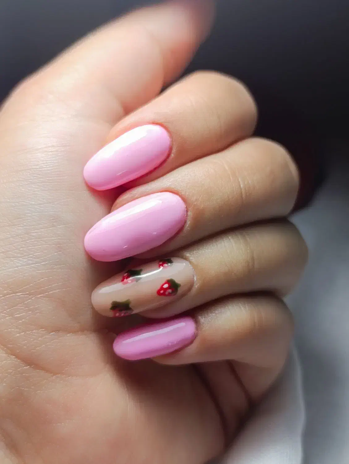 به مناسبت بلک فرایدی تخفیف داریم رو کل خدمات ناخن|خدمات آرایشگری و زیبایی|اصفهان, تخت فولاد|دیوار