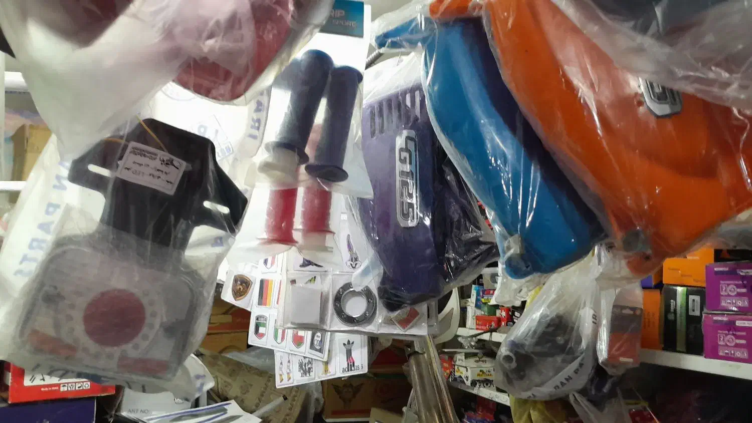 لوازم یدکی هوندا|قطعات یدکی و لوازم جانبی|اصفهان, ناصرخسرو|دیوار