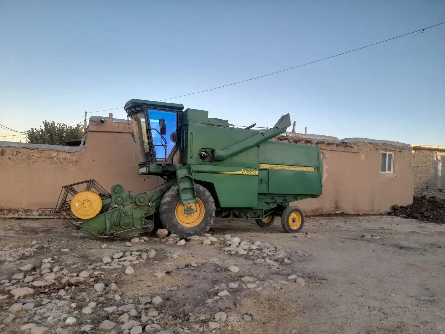 کمباین جاندیر ۱۰۵۵مدل ۹۳موتورلووزیربندچین ۹۴بکار|خودرو سنگین|دیواندره, |دیوار
