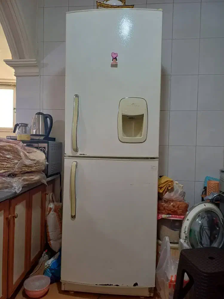 یخچال فریزر یخ چاوان|یخچال و فریزر|مرند, |دیوار