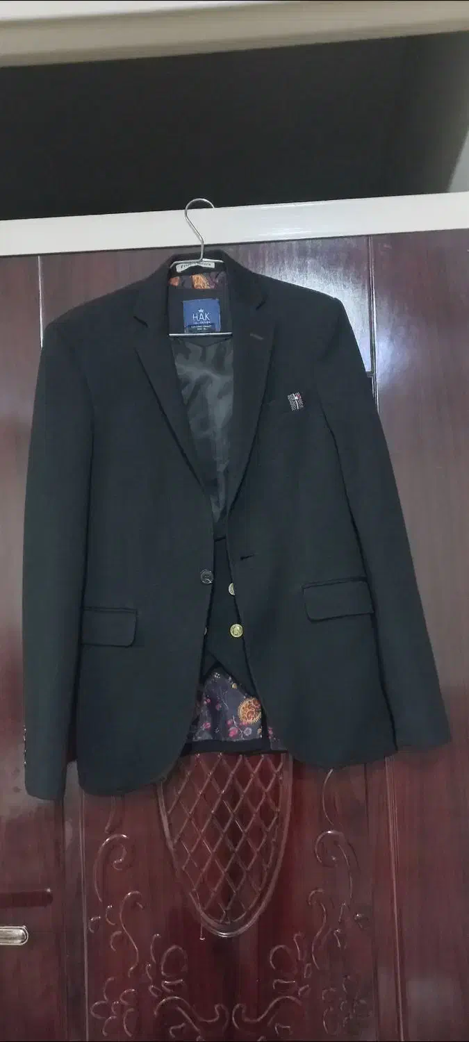 کاپشن و پیراهن|لباس|اسلامشهر, باغ فیض|دیوار