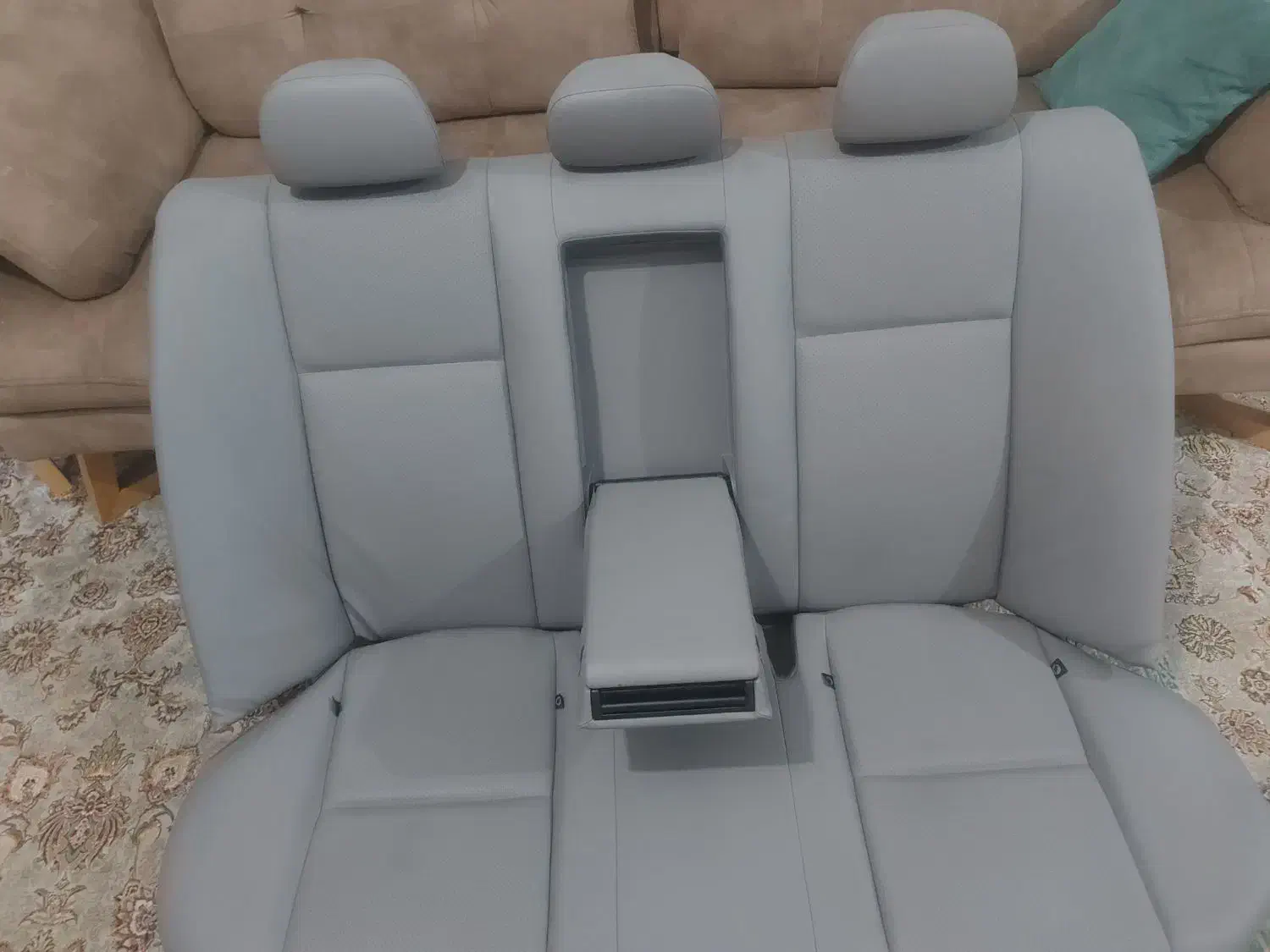 صندلی بنز c240|قطعات یدکی و لوازم جانبی|شیراز, میدان قائم|دیوار