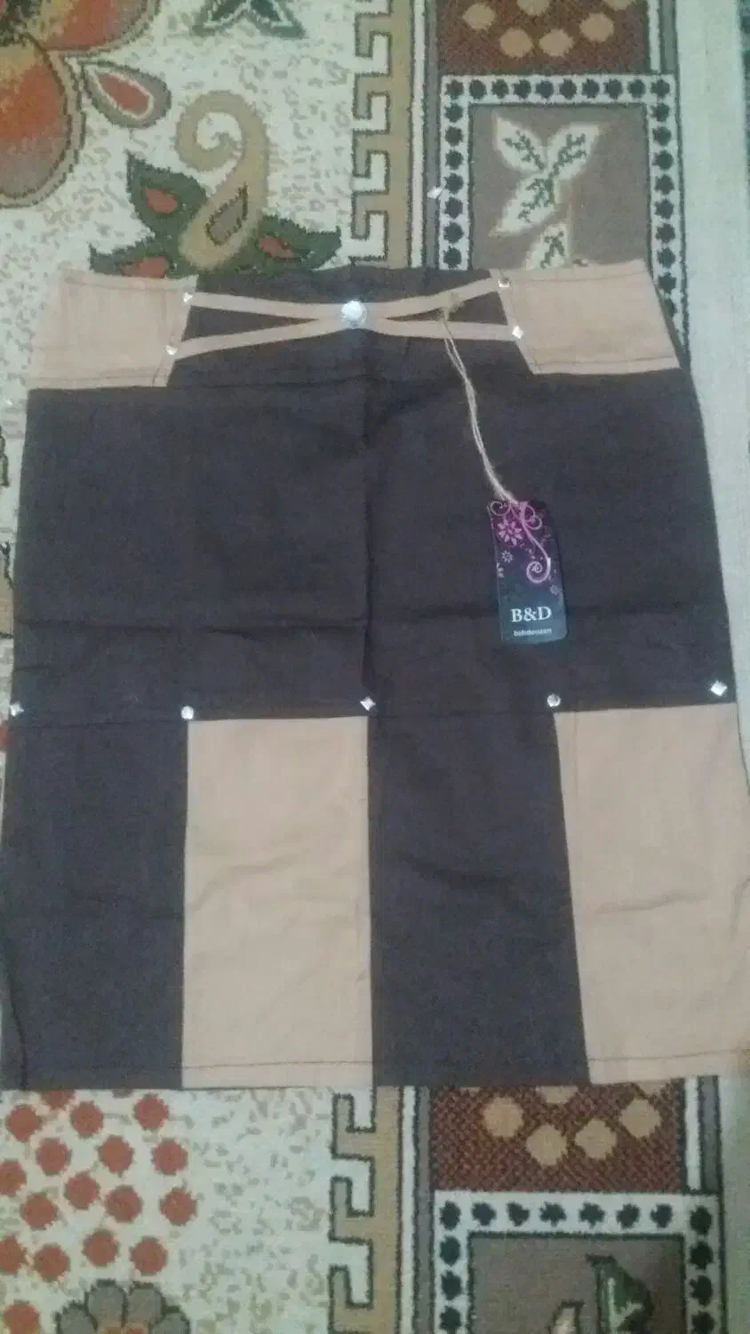 سه تا دامن نو|لباس|گرگان, |دیوار