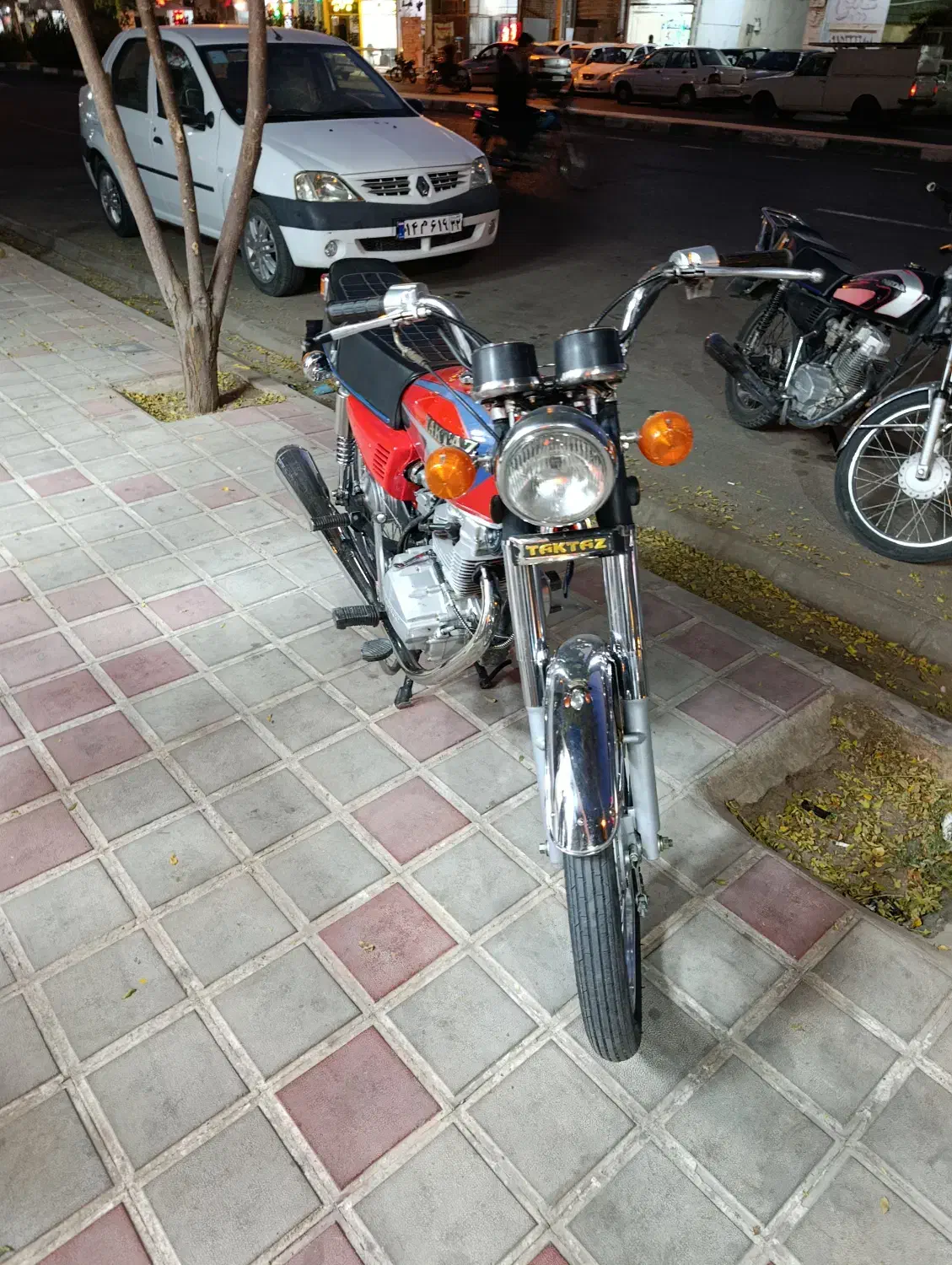 تکتاز مدل 81استارتی|موتورسیکلت|فرح دشت, |دیوار