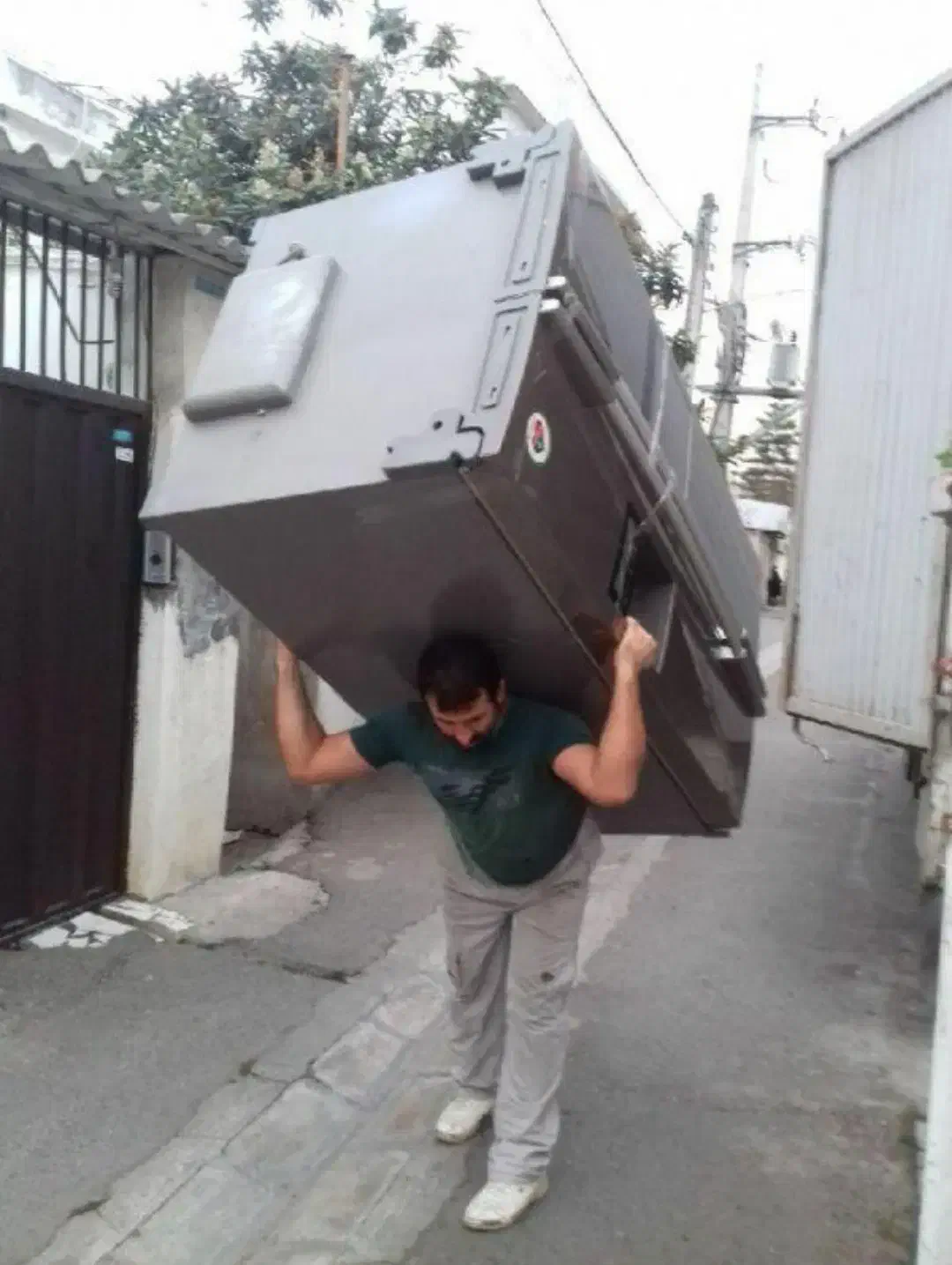 اتوبارباربری،شهرری دولت ابادنیسان،وانت،کارگر،خالی|خدمات حمل و نقل|ری, دولت‌آباد|دیوار