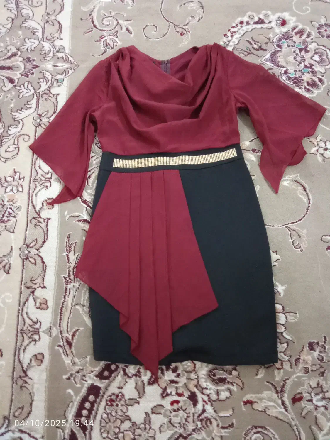 لباس مجلسی|لباس|تربت‌حیدریه, کوی شهید احمدزاده ملکی|دیوار