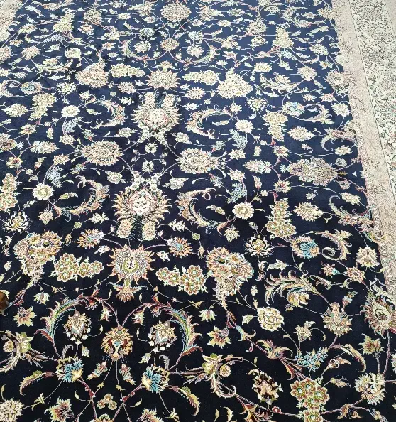 فرش افشان زمینه سورمه ای|فرش|خرم‌آباد, |دیوار