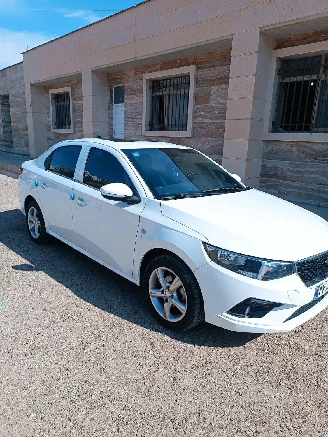 تارا اتومات وی ۴|خودرو سواری و وانت|شیراز, فرگاز|دیوار