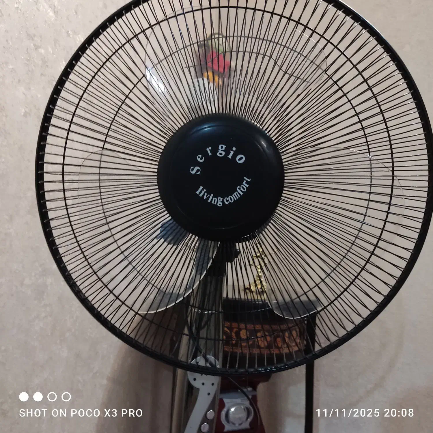 پنکه پایه بلند|پنکه و تصفیه‌کنندهٔ هوا|مشهد, سمزقند|دیوار