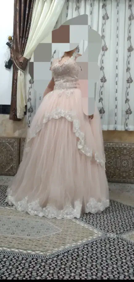 لباس عروس رنگ گلبه ای بسیار زیبا|لباس|قروه, |دیوار