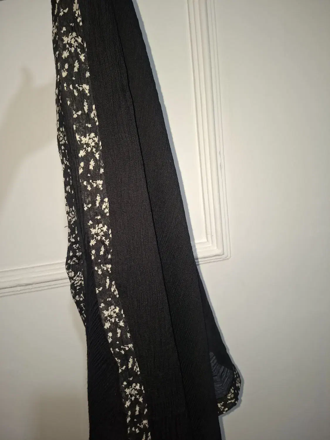 شال خارجی|لباس|دورود, |دیوار