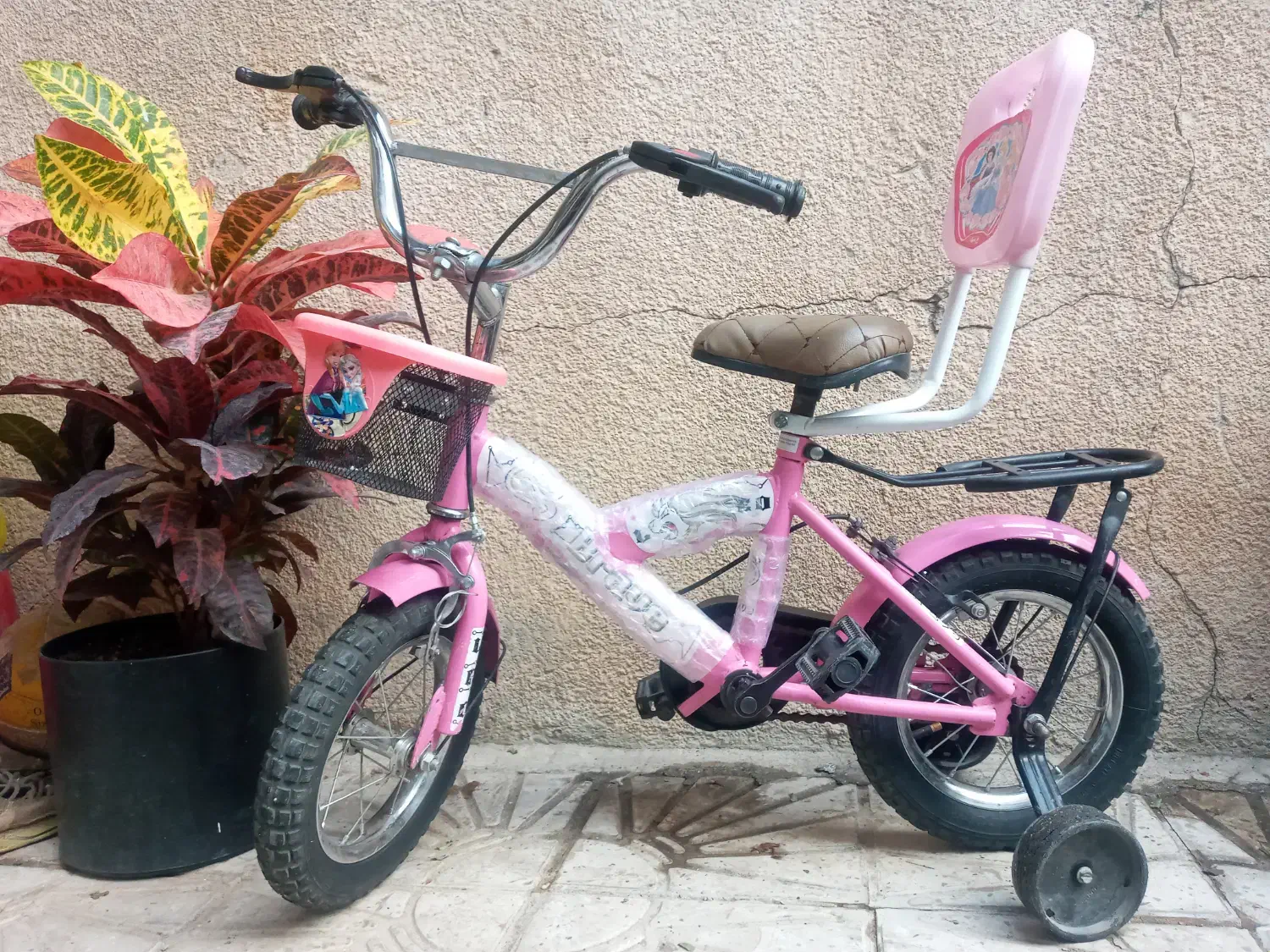 دوچرخه دخترانه سایز ۱۲|دوچرخه، اسکیت، اسکوتر|کرمانشاه, |دیوار