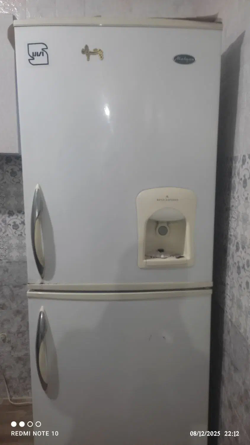 یخچال|یخچال و فریزر|شیراز, شهرک مهرگان|دیوار