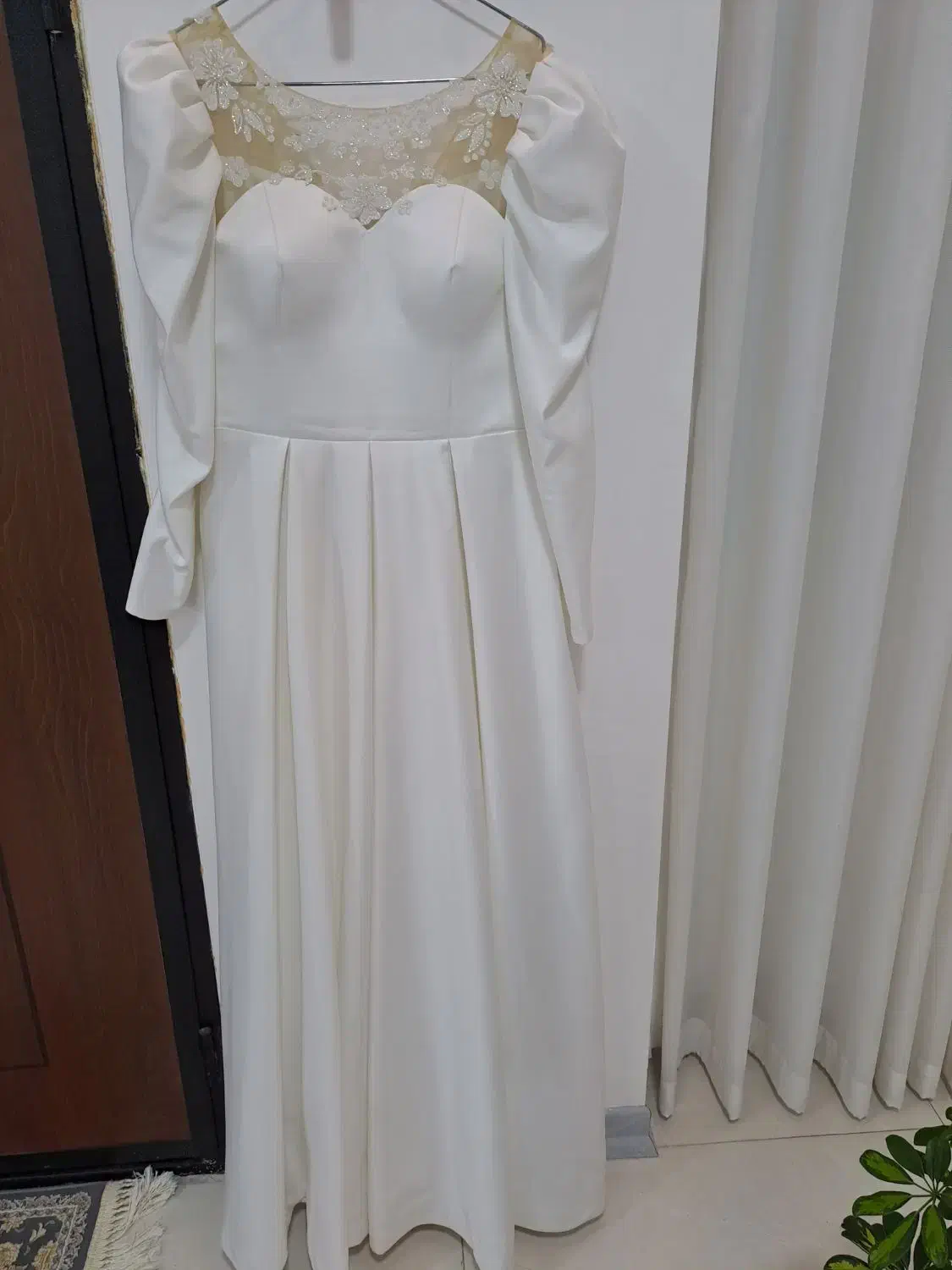 لباس نامزدی و عقد|لباس|شهرکرد, |دیوار