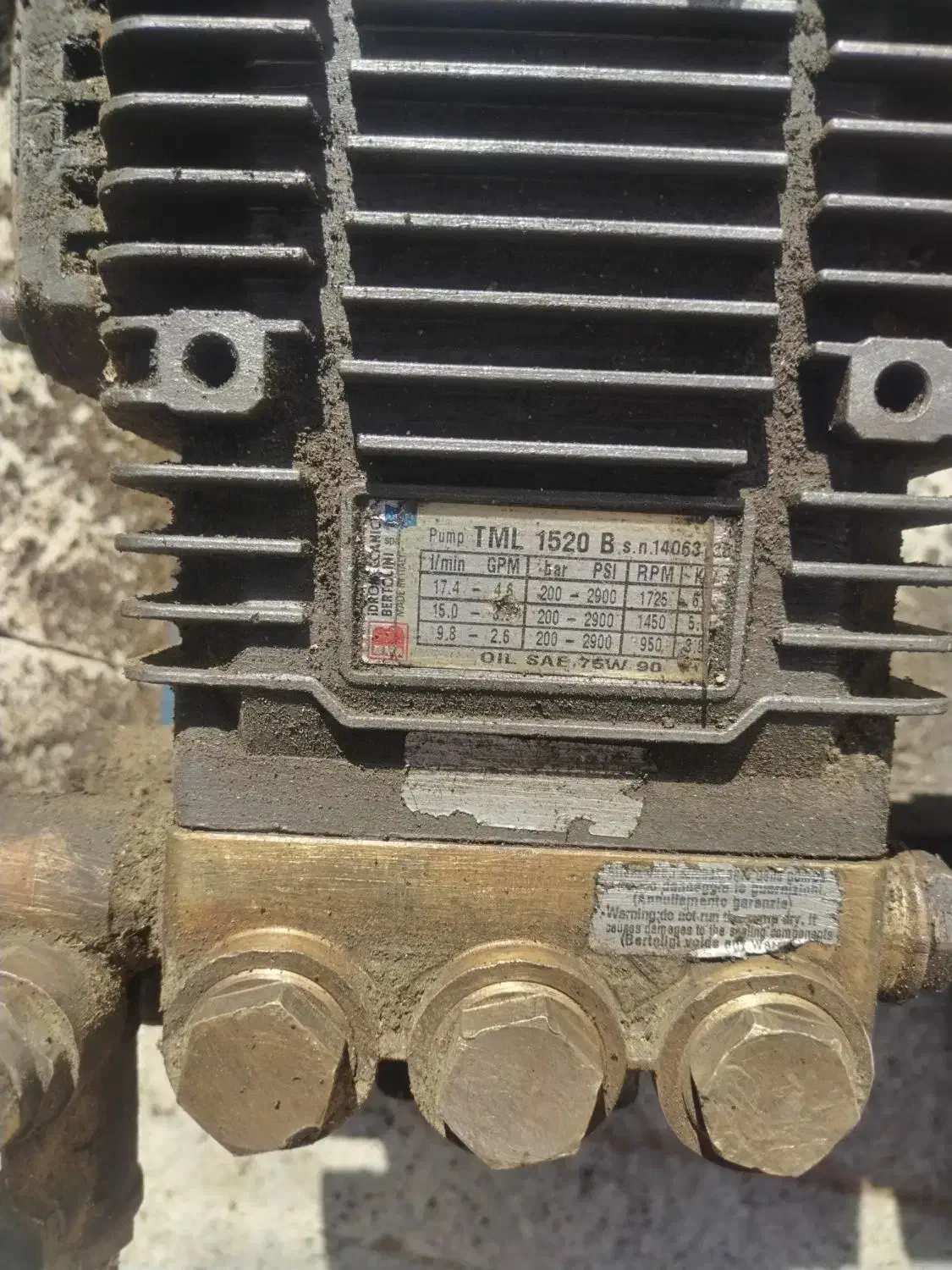 پمپ آب 200 بار 3فاز با فشار خیلی قوی|ماشین‌آلات صنعتی|گلبهار, شهر جدید گلبهار|دیوار