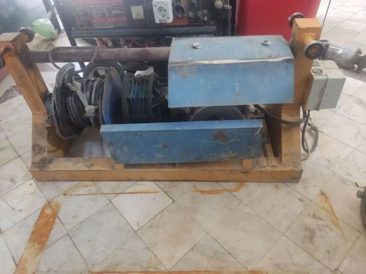 قیچی میلگرد،بتونیر،بالابر|ماشینآلات صنعتی|گرگان, |دیوار