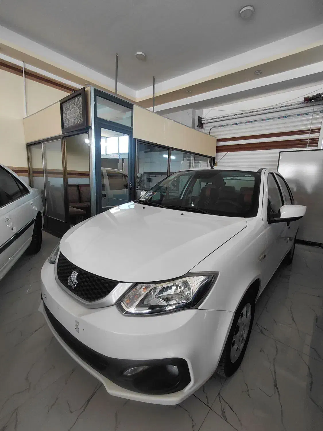 ساینا s|خودرو سواری و وانت|برخوار, |دیوار